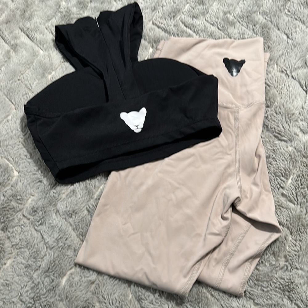 Femme Royale sports bra with leggings -S